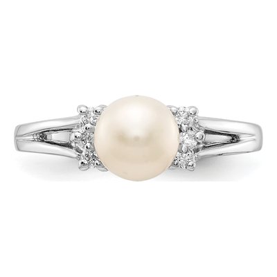 14K White Gold 1/15 ct tw Freshwater Cultured Pearl & Diamond Ring – view 4