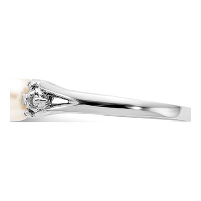 14K White Gold 1/10 ct tw Freshwater Cultured Pearl & Diamond Ring – view 3