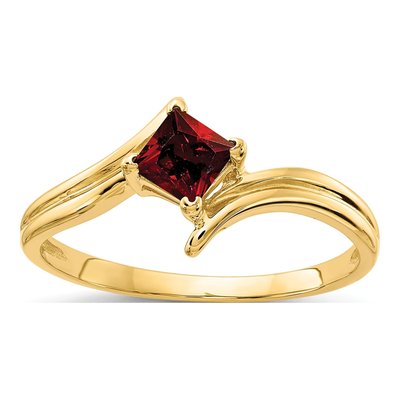 14K Yellow Gold Garnet Princess-Cut Ring